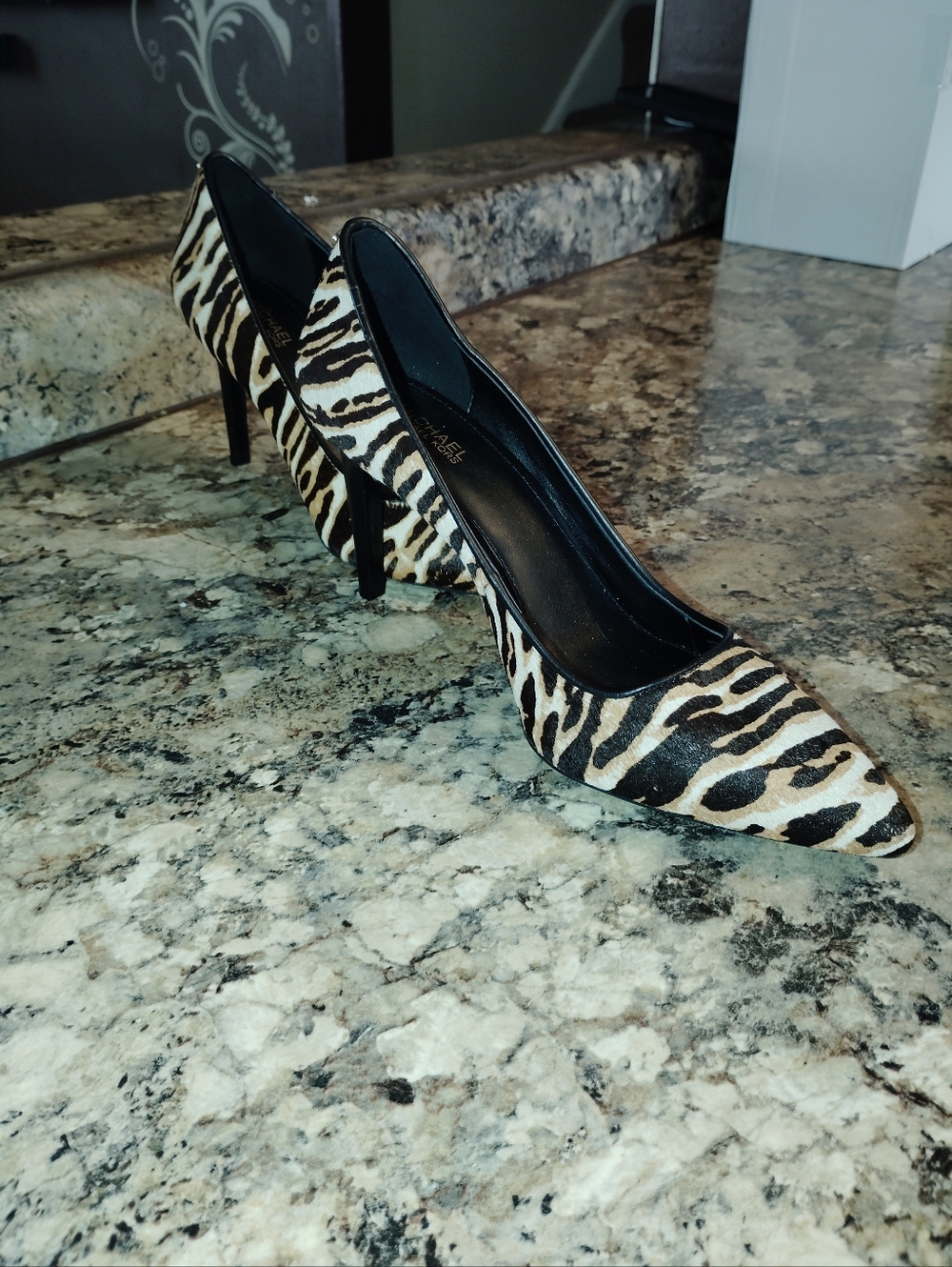 Michael Kors Zebra-Print Pointed Stiletto Heels in Black and Brown 8 Calf Hair - Picture 9 of 13